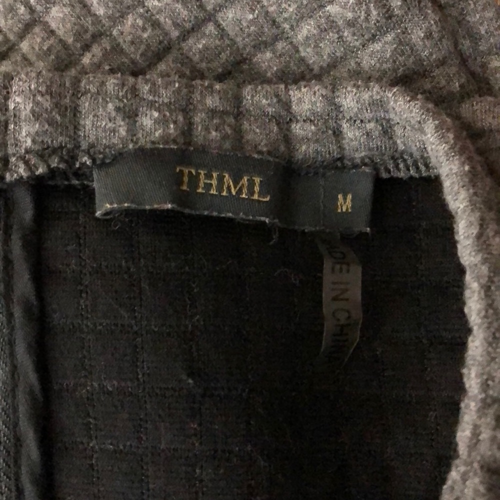 Women’s THML long Sleeve dress Size M - Picture 3 of 3